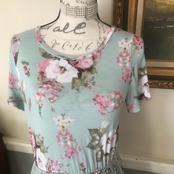 Twenty Ten Floral Mint Dress with pockets! - Picture 2 of 5